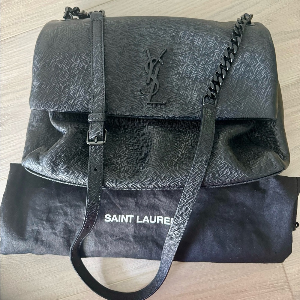 Saint Laurent Black Leather Bag